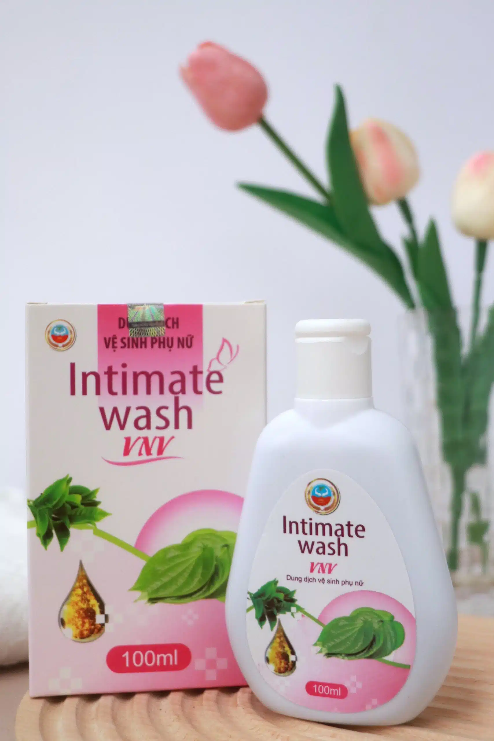 Dung dịch vệ sinh phụ nữ VNV 4 Dung dịch vệ sinh phụ nữ VNV - Hình ảnh 4